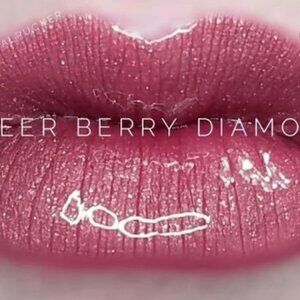 NWT Senegence lip color